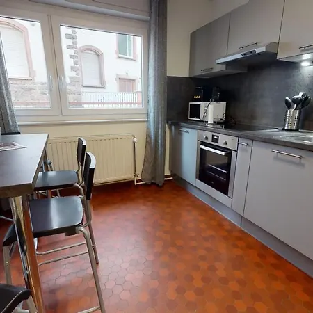 Les Charpentiers Apartment